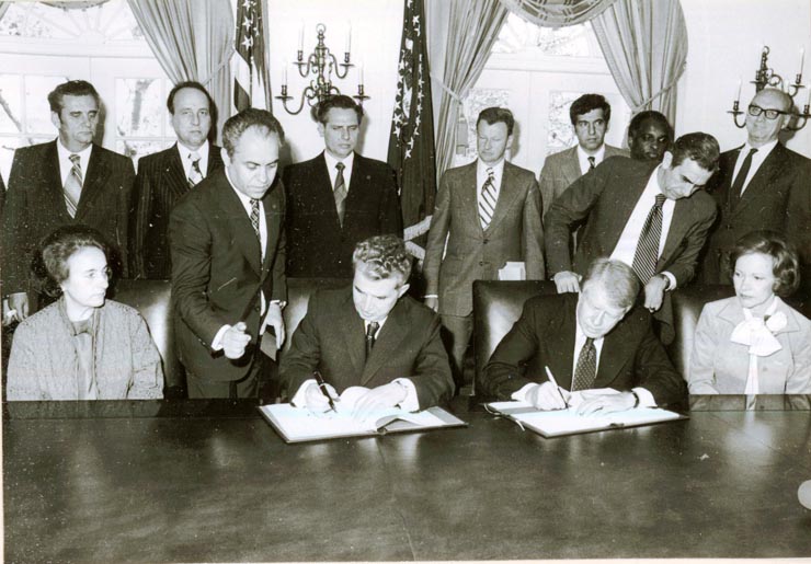 Vizita în S.U.A. Semnarea Declaraţiei comune. (13.IV.)(12-17.IV.1978)