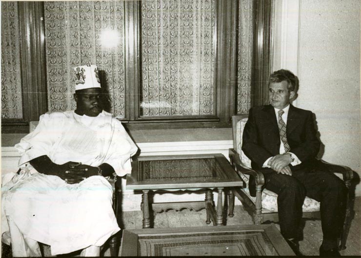 Convorbiri între preşedintele Nicolae Ceauşescu şi şeful Guvernului militar federal, comandant suprem al Forţelor Armate ale R.F. Nigeria, generalul-locotenent Olusegun Obasanjo, care la invitaţia lui Nicolae Ceauşescu a făcut o vizită oficială în România, în fruntea unei delegaţii nigeriene.(5-7.VI.1978)
