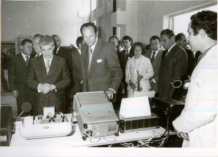 Vizita în Capitală a lui Nicolae Ceauşescu şi a altor conducători de partid şi de stat. La Institutul naţional de motoare termice de pe platforma industrială Militari.(24.VI.1978)