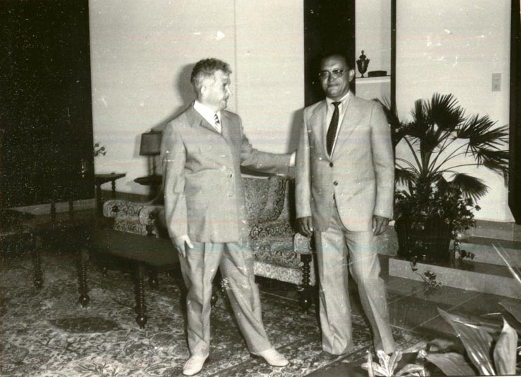 Nicolae Ceauşescu, secretar general al P.C.R., s-a întâlnit, în staţiunea Neptun, cu Armand Nicolas, secretar general al P.C. din Martinica, aflat la odihnă în ţara noastră la invitaţia C.C. al P.C.R.(27.VII.1978)