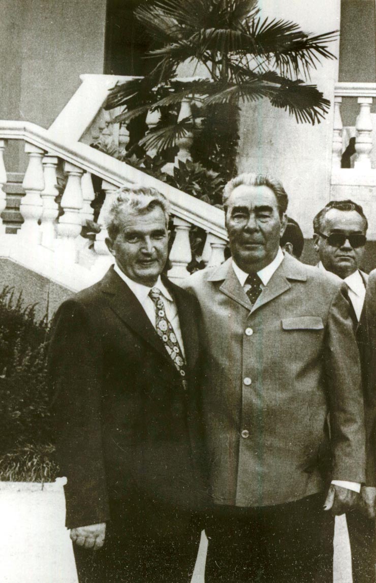 La 7 august 1978, Nicolae Ceauşescu, secretar general al P.C.R., preşedintele R.S.R., s-a întâlnit în Crimeea cu Leonid Ilici Brejnev, secretar general al C.C. al P.C.U.S., preşedintele Prezidiului Sovietului Suprem al U.R.S.S.(7.VIII.1978)