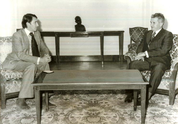 Nicolae Ceauşescu, secretar general al P.C.R., preşedintele R.S.R., preşedintele F.U.S., l-a primit pe David Steel, liderul Partidului Liberal din Marea Britanie, care face o vizită oficială, la invitaţia F.U.S.La primire a luat parte Mihai Dalea, vicepreşedintele Consiliului Naţional al F.U.S.(12.X.1978)