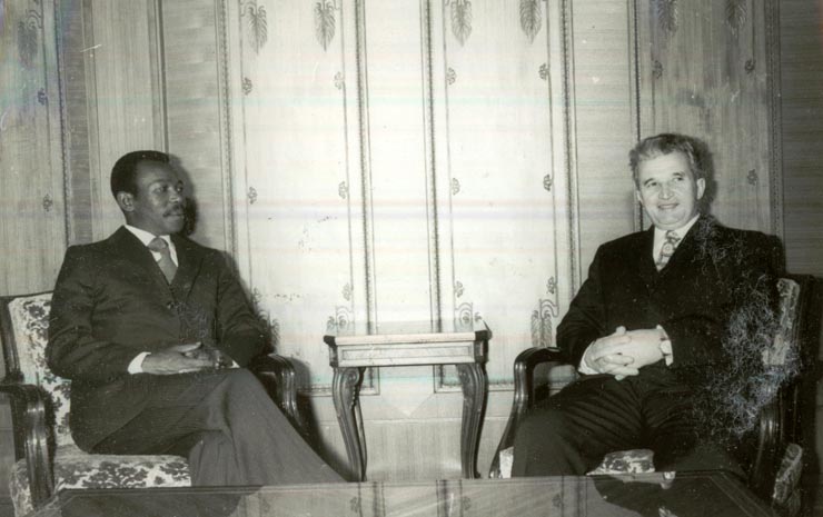 Vizita în România, la invitaţia preşedintelui Nicolae Ceauşescu, a preşedintelui Consiliului Militar Administrativ Provizoriu şi al Consiliului de Miniştri al Etiopiei Socialiste, lt.col. Mengistu Haile Mariam. Înaintea dineului oficial (5.XII.).(5-7.XII.1978)