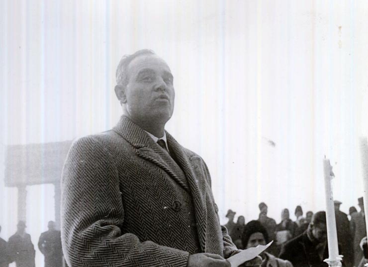 Gh. Gheorghiu–Dej vorbeşte cu prilejul inaugurării viaductului de la Caracău. (10.11.1946).