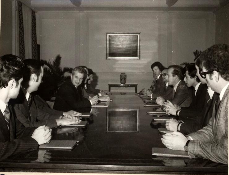 Nicolae Ceauşescu a primit grupul de militanţi ai organizaţiei de tineret „Generaţia Socială şi Liberală” din Franţa. (20 martie 1976)