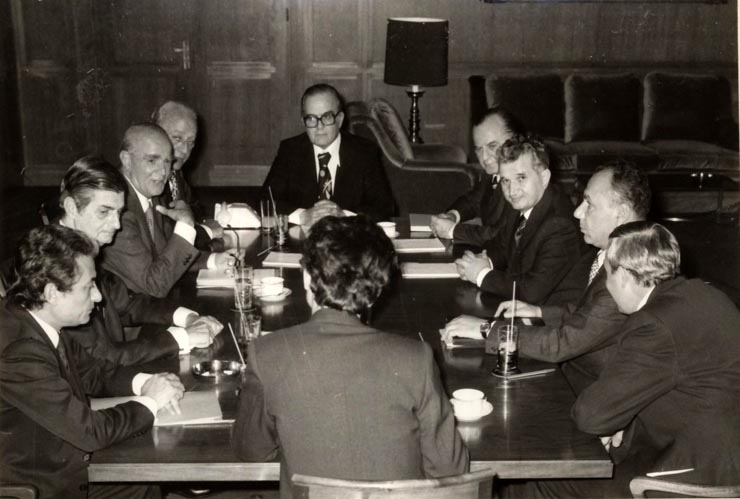 Vizita preşedintelui Nicolae Ceauşescu şi a Elenei Ceauşescu în Grecia. convorbirile oficiale cu Constantin Karamanlis (26 martie). (26-29 martie 1976)