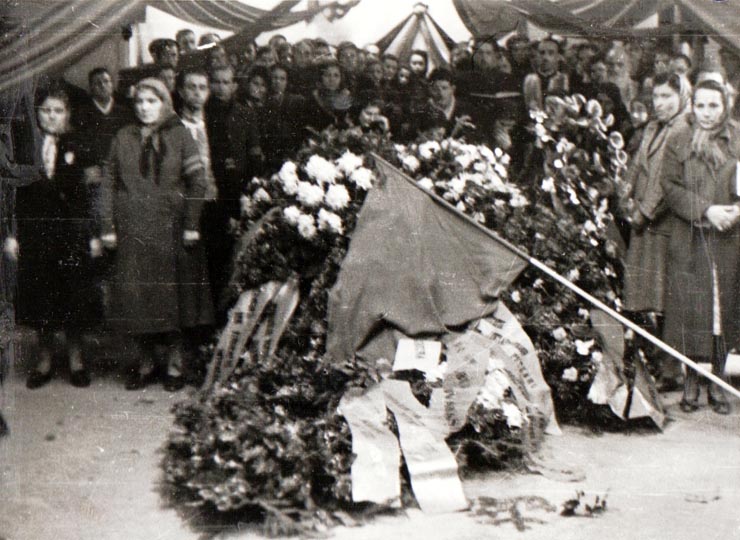 Înmormântarea de la Apărătorii Patriei