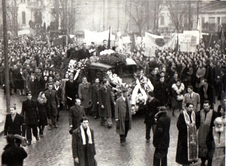 Înmormântarea de la Apărătorii Patriei