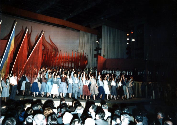 Activitati in tara 1986