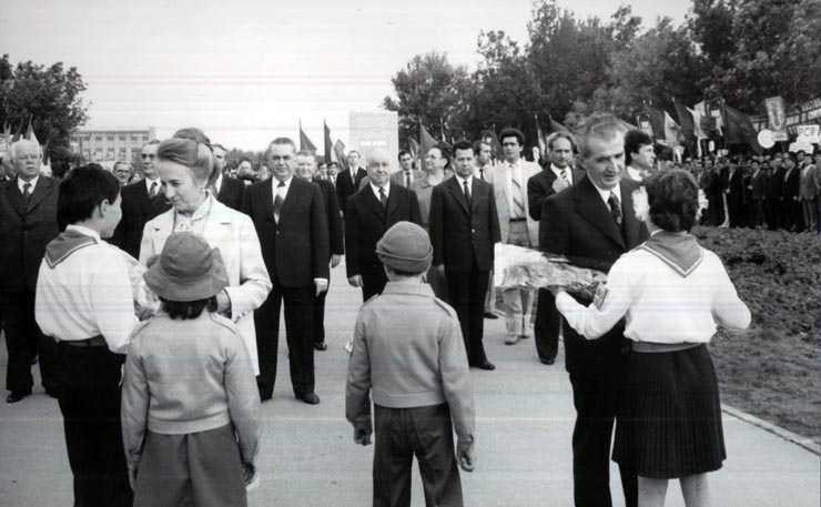 Activitati in tara 1986