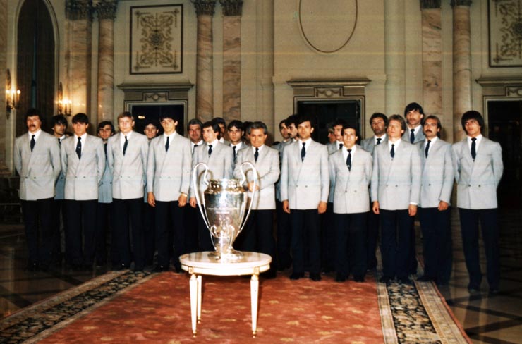 Activitati in tara 1986