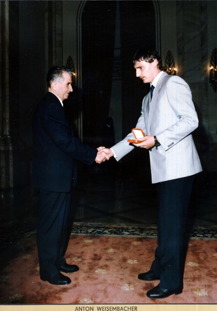 Activitati in tara 1986