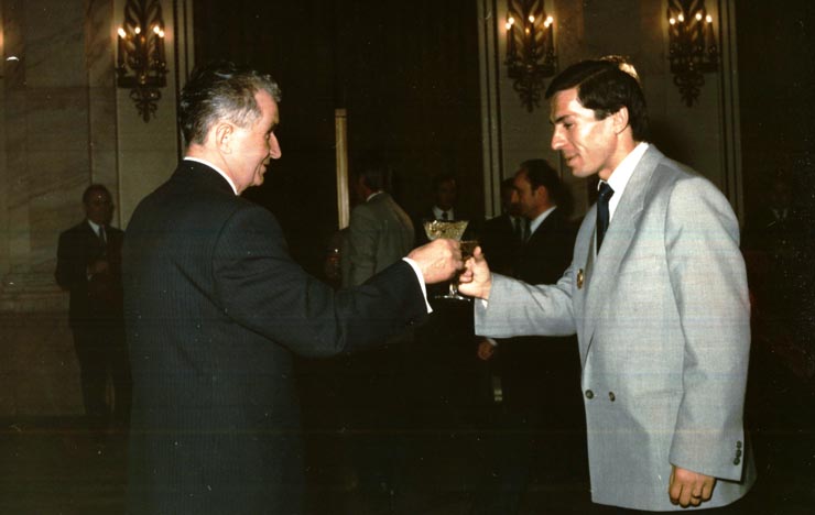 Activitati in tara 1986