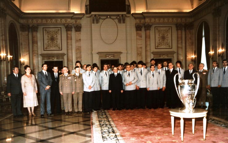 Activitati in tara 1986