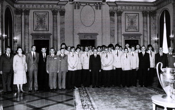 Activitati in tara 1986