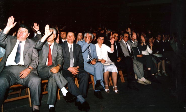 Activitati in tara 1986