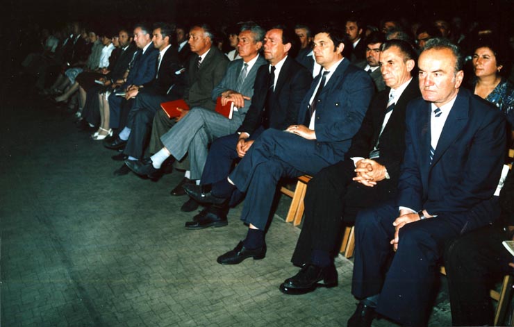 Activitati in tara 1986