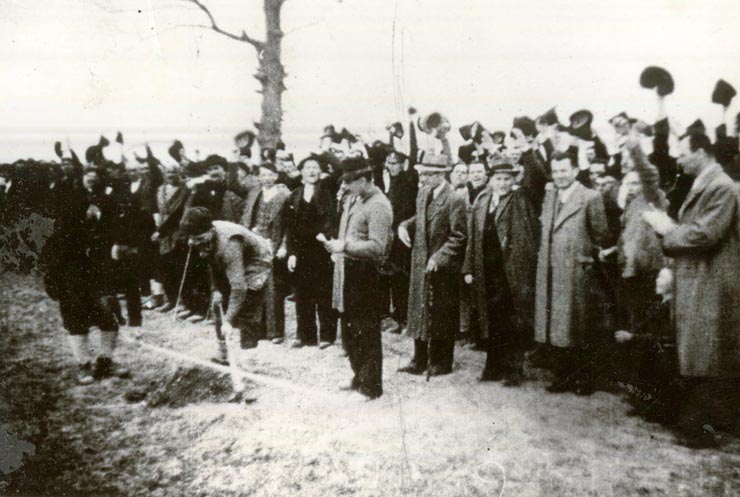 Împărţirea pământurilor moşiereşti în Oltenia, martie-aprilie 1945.(martie-aprilie 1945)