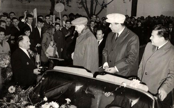 Vizita conducătorilor de partid şi de stat în regiunea Hunedoara (Petroşani-Vulcan) . (7-8 X 1966)