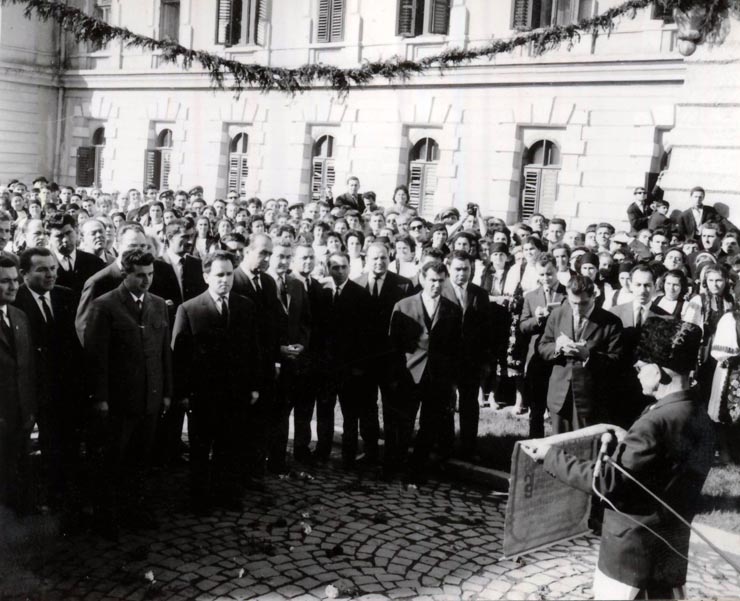 Vizita conducătorilor de partid şi de stat în regiunea Hunedoara (Alba Iulia) . (7-8 X 1966)