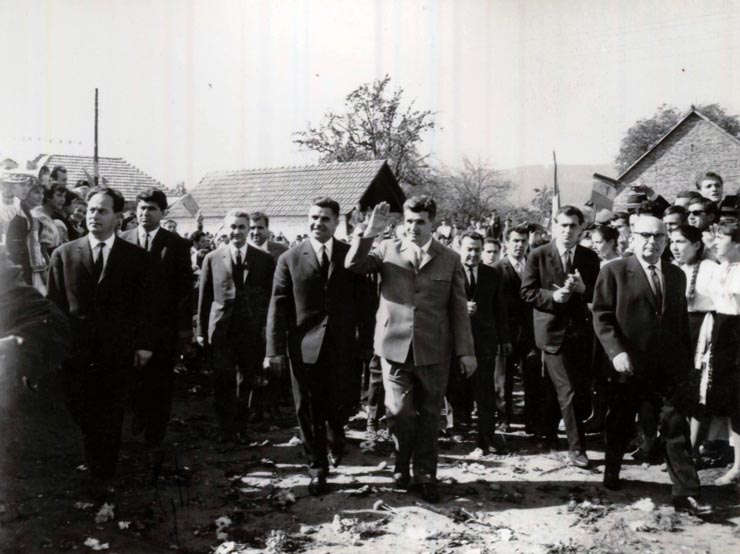 Vizita conducătorilor de partid şi de stat în regiunea Hunedoara (Sarmisegetuza) . (7-8 X 1966)