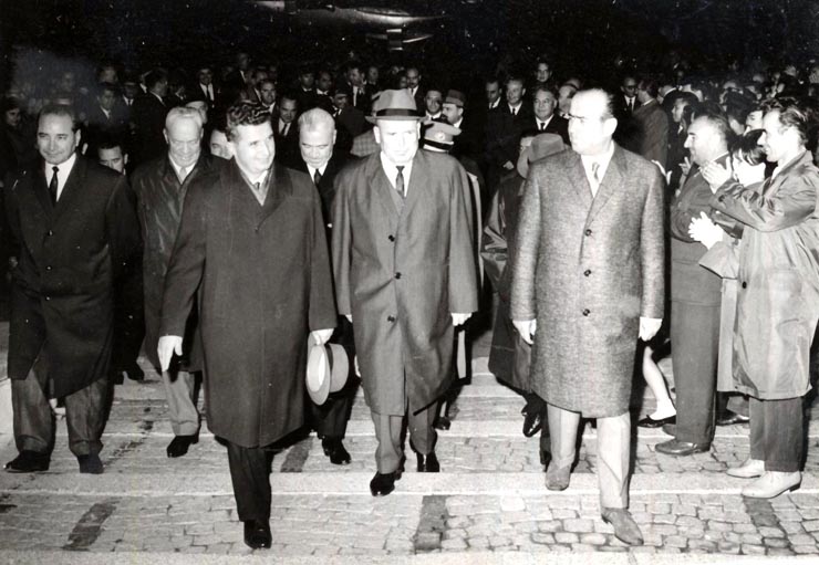 Înapoierea lui Nicolae Ceauşescu şi Ion Gheorghe Maurer de la Moscova. (21 X 1966)