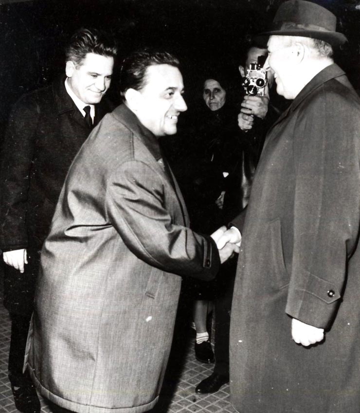 Înapoierea de la Tirana a delegaţiei C.C. al P.C.R., care a participat la Congresul Partidului Muncii din Albania