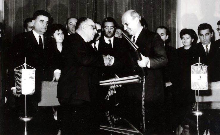 Aspect de la solemnitatea încheierii unor acorduri comerciale între R.S.România şi Republica Arabă Unită. (14 XI 1966)