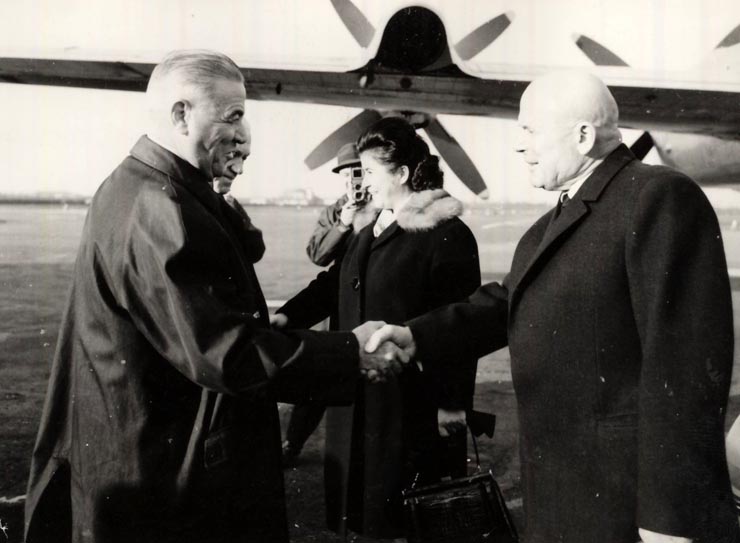 Înapoierea din vizita oficială întreprinsă în Republica Arabă Unită de către preşedintele Consiliului de Stat al Republicii Socialiste România, Chivu Stoica (20-25 XI 1966)