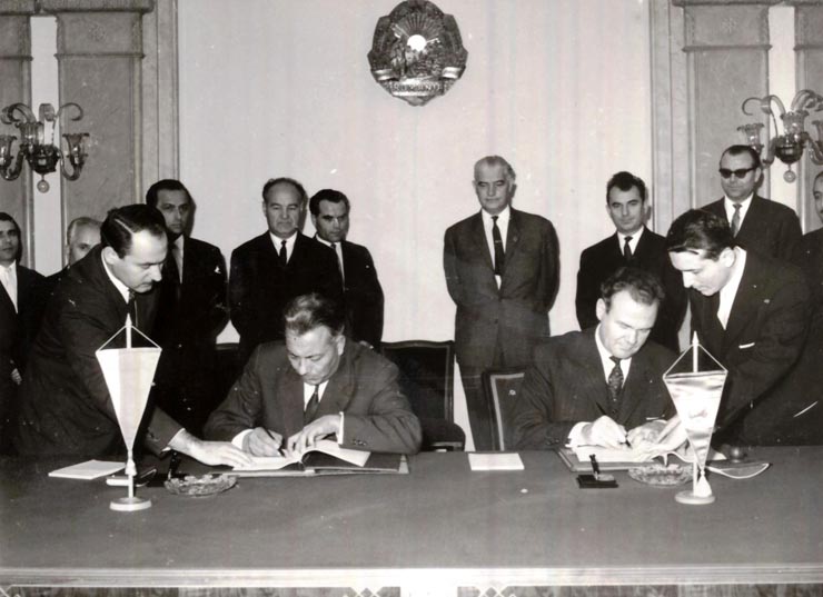 Semnarea acordului de colaborare culturală şi stiinţifică pe anii 1967-1968 între România şi Bulgaria (28 XI 1966)