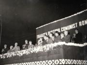 Aspect din timpul vizitei conducătorilor de partid şi de stat în regiunea Bacău (Piatra Neamţ) 