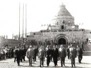 Aspect din timpul vizitei conducătorilor de partid şi de stat în regiunea Galaţi (Mărăşeşti)