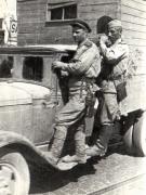 Întâlnirea cu Armata Roşie în Bucureşti (Bulevardul Carol).