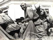 Întâlnirea cu Armata Roşie în Bucureşti (Colentina).