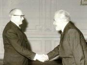 Ştefan Voitec, preşedintele Marii Adunări Naţionale şi Guy Mollet, conducătorul delegaţiei Partidului Socialist Francez (S.F.I.O.). (30 IV 1967)