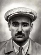 Fotografie a lui Gheorghe Gheorghiu-Dej din anul 1933 (după arestare), reprodusă după fişa de carceră (1933).