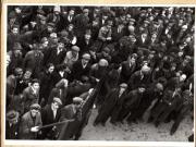 Aspect de masă de la mitingul muncitorilor mineri şi ceferişti din oraşul Petroşani cu prilejul sosirii lui Gheorghe Gheorghiu-Dej în localitate (1944 noiembrie 11).