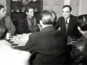 Gheorghe Gheorghiu-Dej, participă la o consfătuire cu activiştii de partid şi sindicali din Valea Jiului. Sunt de faţă şi reprezentanţi ai direcţiei (Petroşani) (1944 noiembrie 23).