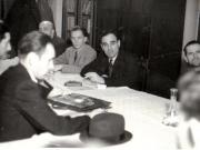 Gheorghe Gheorghiu-Dej participă la o şedinţă cu delegaţii muncitorilor mineri din Valea Jiului (Petroşani (1944 noiembrie 24).