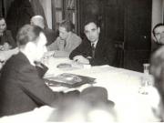 Gheorghe Gheorghiu-Dej şi Alexandru Moghioroş participă la o şedinţă cu delegaţii muncitorilor mineri din Valea Jiului (Petroşani (1944 noiembrie 24).