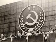 Bucureşti – Piaţa Victoriei, 1 mai 1949. Aspect de la tribuna oficială cu prilejul sărbătoririi Zilei Internaţionale a Oamenilor Muncii. (1 mai 1949)