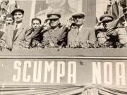 1950. Aspecte de la parada militară din Craiova, după aplicaţia tactică cu trupe din Oltenia. (1950)