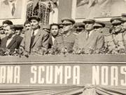 1950. Aspecte de la parada militară din Craiova, după aplicaţia tactică cu trupe din Oltenia. (1950)