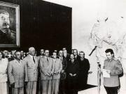 Bucureşti, 9 mai 1952. Deschiderea în incinta Casei Centrale a Armatei a „Expoziţiei permanente a relaţiilor militare româno-ruse”. (9 mai 1952)