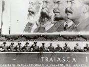 1 mai 1953, Bucureşti. Aspect de la tribuna oficială cu prilejul sărbătoririi Zilei Internaţionale a Oamenilor Muncii. (1 mai 1953)