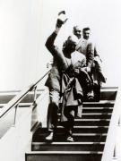Nicolae Ceauşescu pe aeroportul Băneasa la întoarcerea după vizita oficială efectuată în U.R.S.S. August 1961. (august 1961)