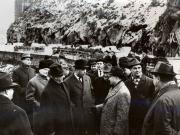 Nicolae Ceauşescu şi alţi conducători de partid şi de stat la Piteşti, cu prilejul vizitării Hidrocentralei de pe Argeş (inaugurarea) şi a altor obiective. (1966)
