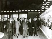 Membri ai conducerii de partid şi de stat vizitând expoziţia industrială japoneză de la Bucureşti. (29 mai 1967)