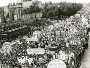 Demonstraţia oamenilor muncii din Capitală cu prilejul aniversării zilei de 23 august 1944.(23 august 1967)