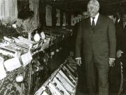 Ion Gh. Maurer, cu prilejul vizitei în judeţul Mureş, la o expoziţie agricolă din Tg. Mureş. (30 august 1968)